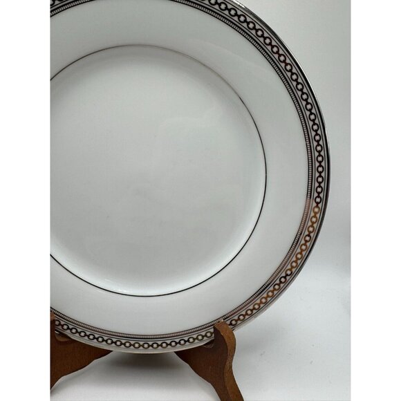 Noritake Legacy Splendor Luncheon Salad Plate 8" 21 cm Platinum Band Porcelain - Picture 3 of 6